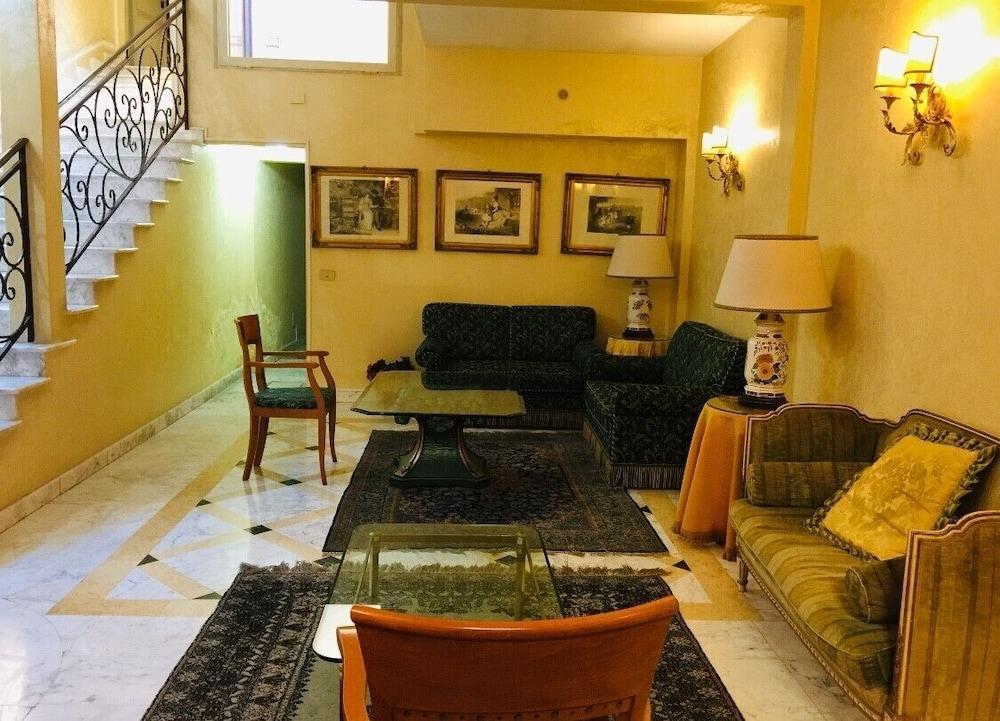 Hotel Champagne Garden à Rome Extérieur photo